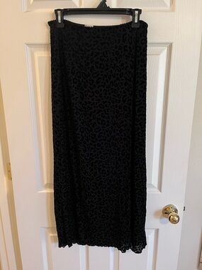No Boundaries Black Leopard-Print Maxi Skirt